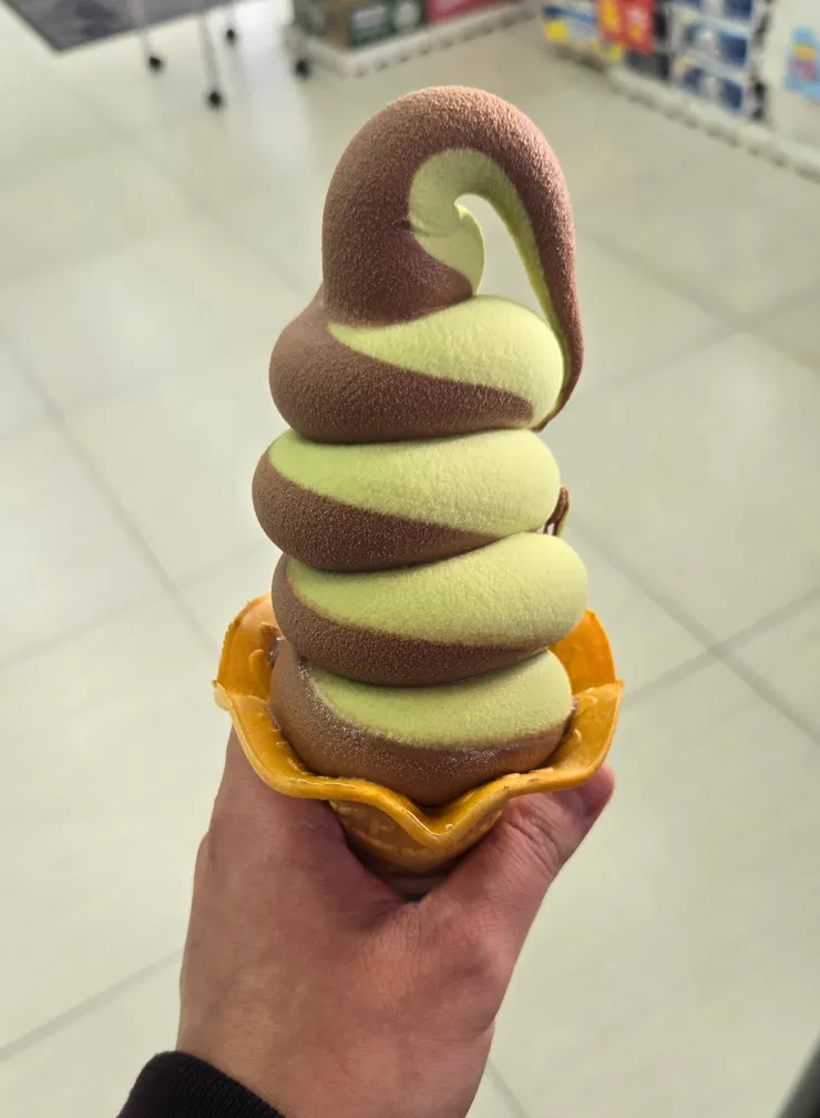 奇異果和比利時巧克力融合囉