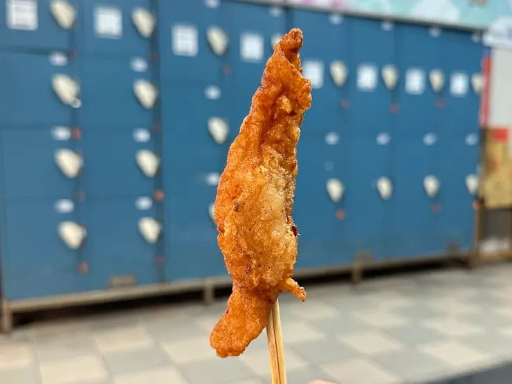 在旗津也吃過「旗魚黑輪」，但無論外型跟味道跟瑞字號完全不能比！