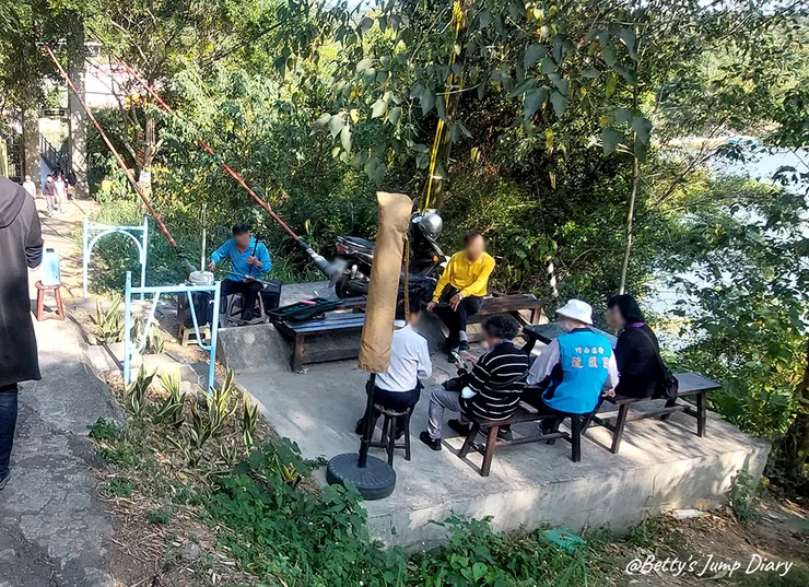 ▲峨眉湖吊橋風景區/圖片來源:Betty's Jump Diary