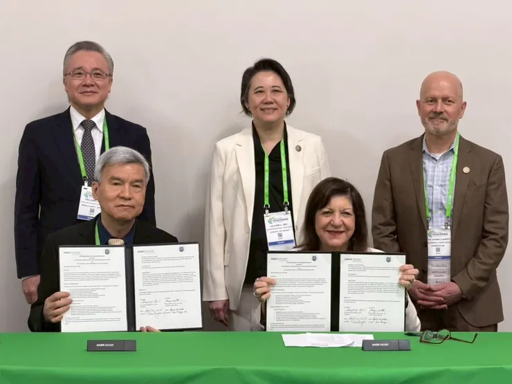 國衛院與美國癌症研究學會在2026 AACR年會正式簽署五年合作MOU;照片提供:國衛院