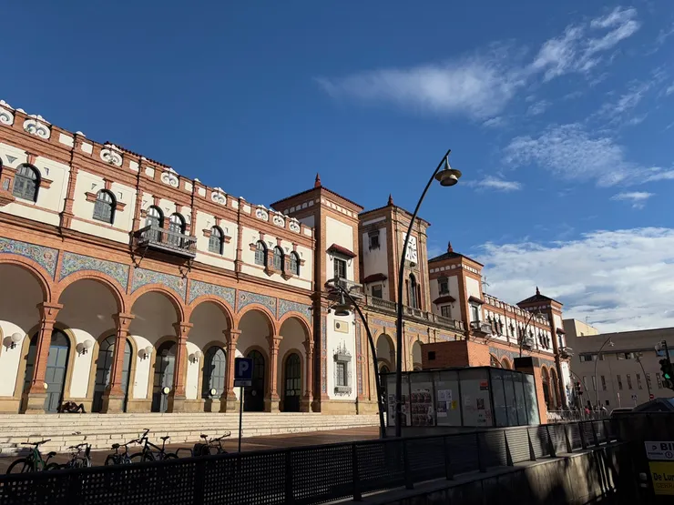 充滿歷史感的赫雷斯車站。