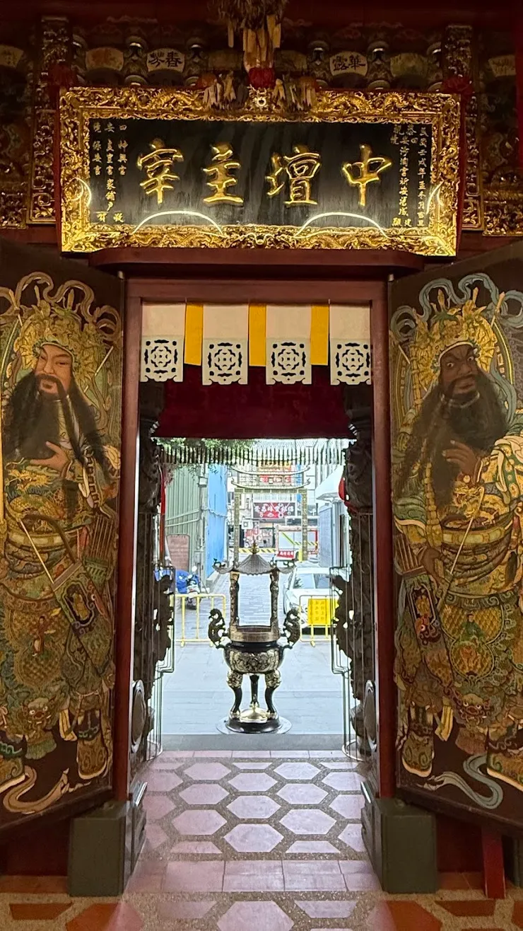 莊嚴肅穆的門神（圖片截圖於網路）