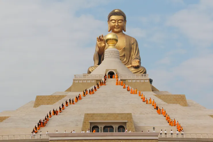 佛陀紀念館本館塔剎藏經閣奉納百萬《心經》