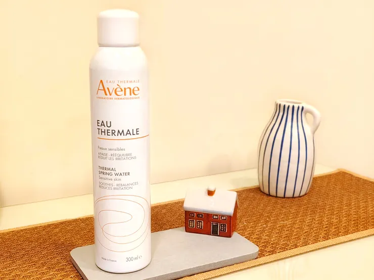 雅漾舒護活泉水