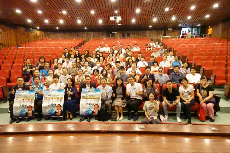 擔任亞太經營家讀書會會長時邀請王國雄董事長分享「我的創業歷程」。（照片攝於2018.06.26）