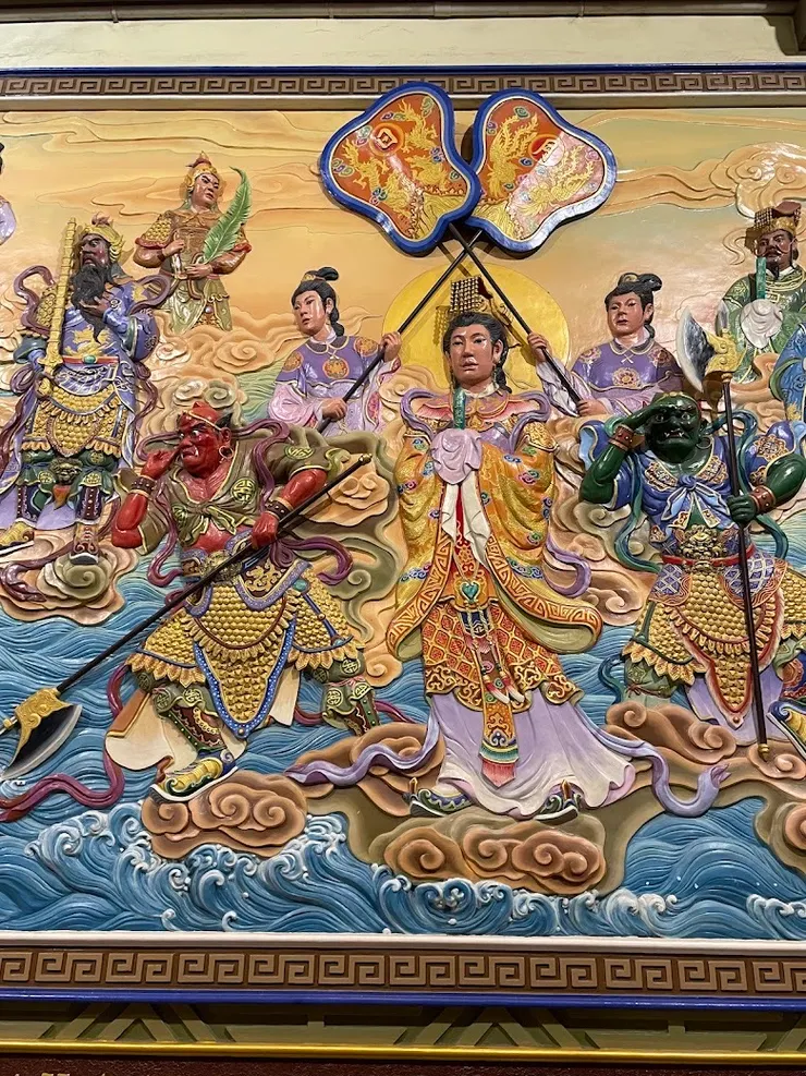 浮雕彩繪生動（圖片截圖於網路）