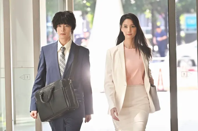 《無能之鷹》劇照／朝日電視台官網