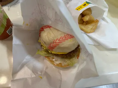 傳說中的炸和牛棒球堡