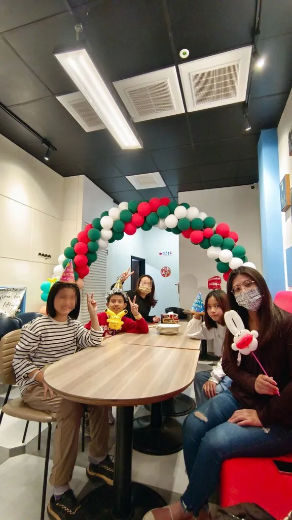 在醬醬披薩的慶生趴踢！台南手工披薩/生日親子餐廳推薦│窯烤披