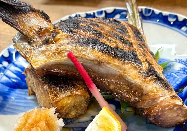 燒烤寒鰤下巴 作者拍攝