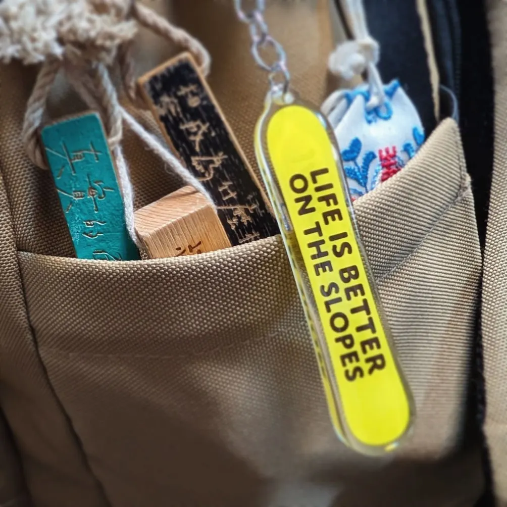 James Hsieh 謝碩峯