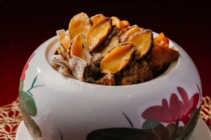 【福容花蓮店】湯濃料多頂級鮑魚佛跳牆