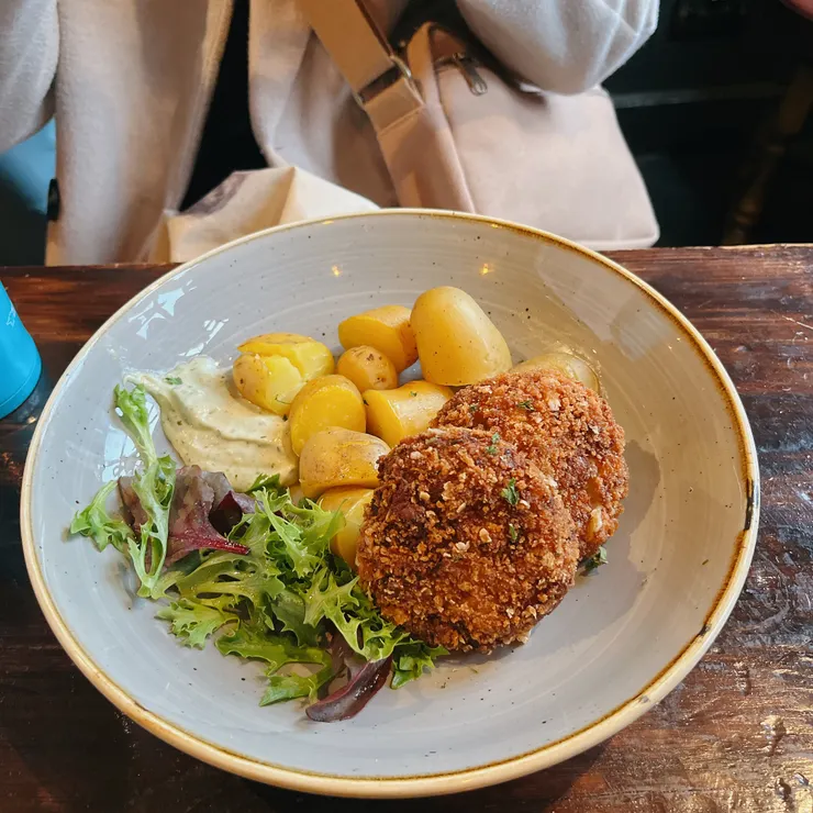 覺得蠻清爽的魚餅