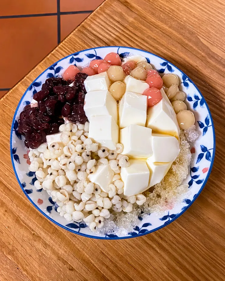 食欲大開的杏仁豆腐冰（圖片截圖於網路）