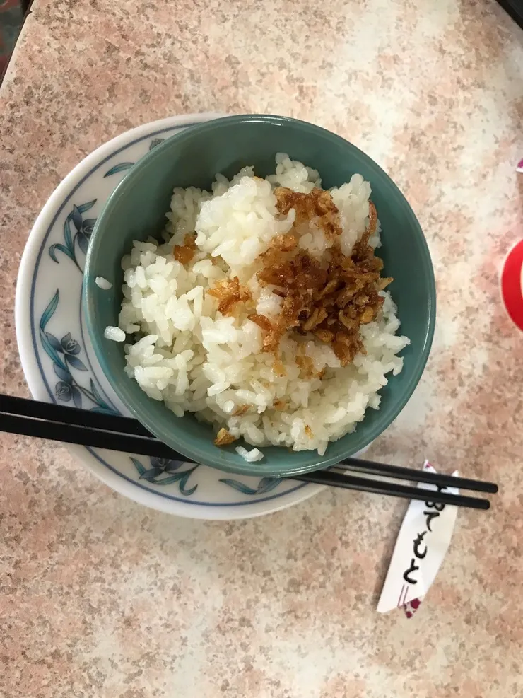配合「吃飯專科學校」油蔥飯~放題