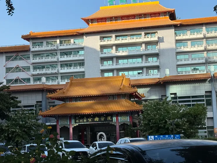 台南醫院也長得太可愛了吧，很接地氣