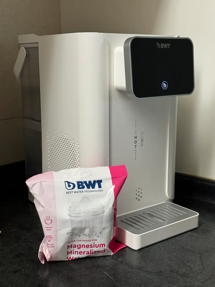 BWT桌上型冰溫熱飲水機