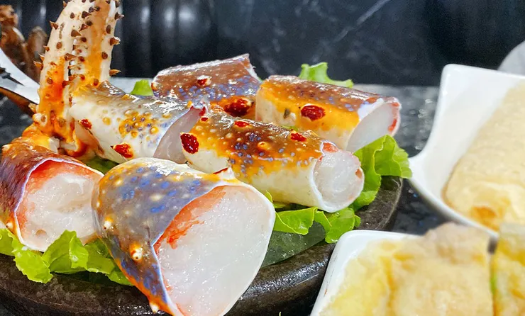 【武鶴和牛火鍋-吉林總店】A5和牛吃到飽、鱈場蟹腳吃到飽,送波士頓龍蝦│台北火鍋吃到飽推薦