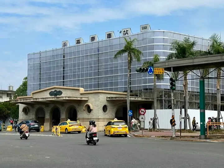 臺南車站目前外觀(取自臺南式粉專)