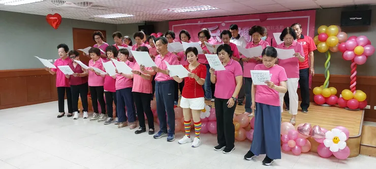 歌唱班表演