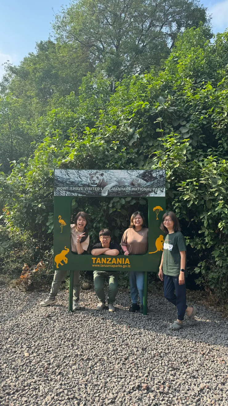 廁所旁還有這種給觀光客拍照的地方！