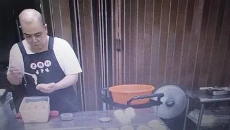 [台北美食]南港區老眷村煎餅，簡單美食傳遞古早味、煎餅就是讓