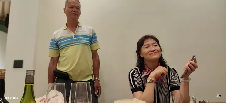 7/1請設計師夫婦吃飯聊天中