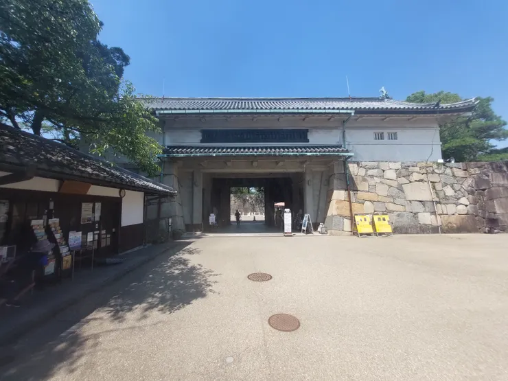 遠拍名古屋城門口～