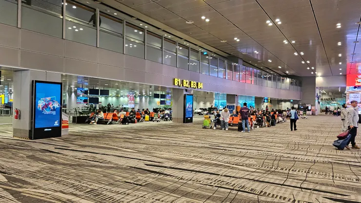 樟宜機場第三航廈分為A登機門和B登機門!