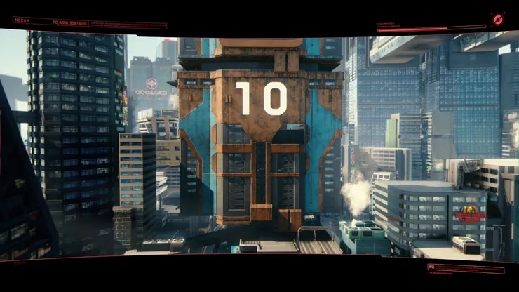 V初始住處所在的H10高樓，為內側服務空間與外部居住單元組成的工業巨廈，富有代謝派建築的特徵