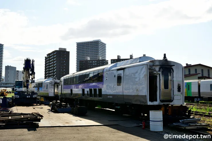 博物館旁邊就是解體現場真有些諷刺