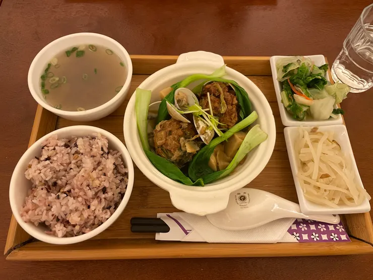 寫詩一樣的獅子頭