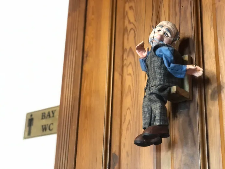 餐廳的男廁木偶,攝影於Ankara