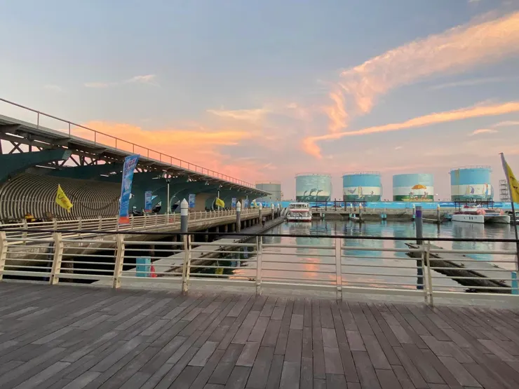 遇上了霞光萬丈的精彩