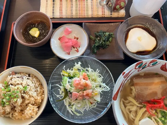 首里城定食，photo by bookarchery