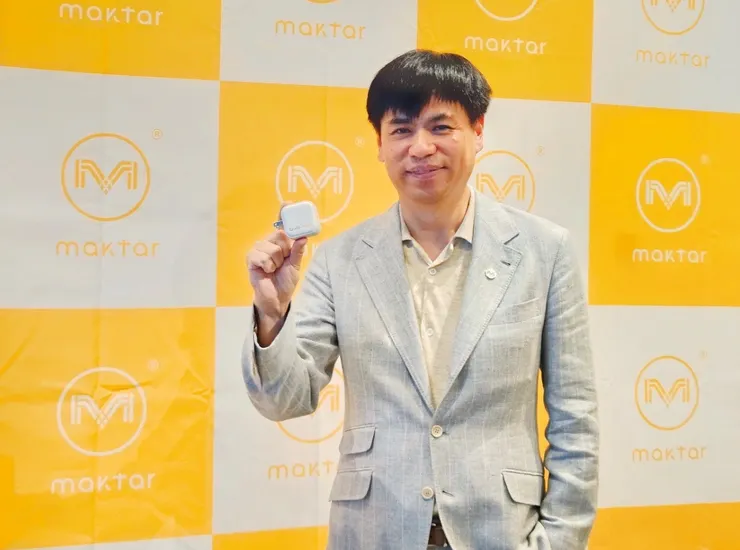 圖說：Maktar創辦人陳良信於日本東京舉辦新品Qubii Power發表會。（資料來源：Maktar）