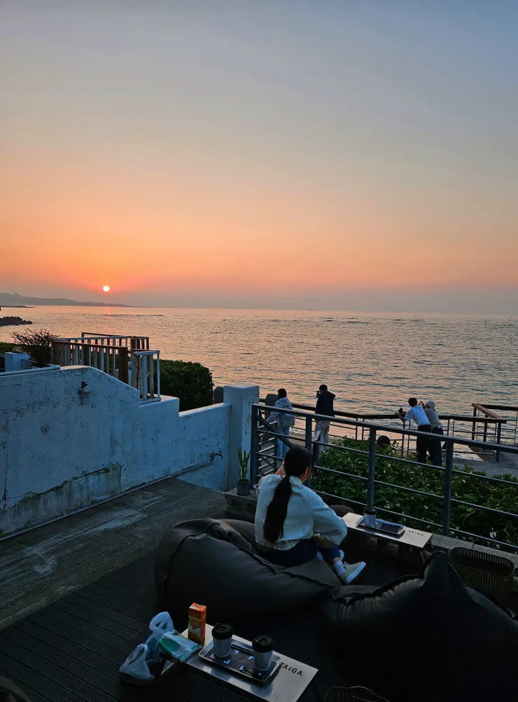 Zoom in 新北三芝咖啡館