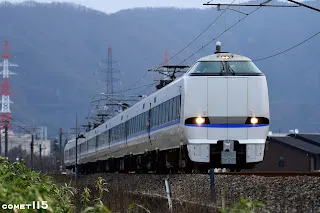 上圖的同一攝影點也可以拍往大阪方向的列車