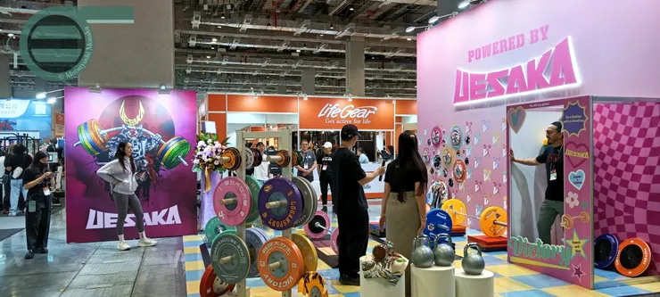 就算是運動健身產業，展覽攤位色系的展現，也是對於運動平權結合性別平等的重要里程碑。