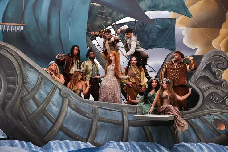 “The Fate of Ophelia” MV劇照