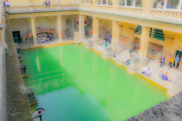 巴斯羅馬浴池一景