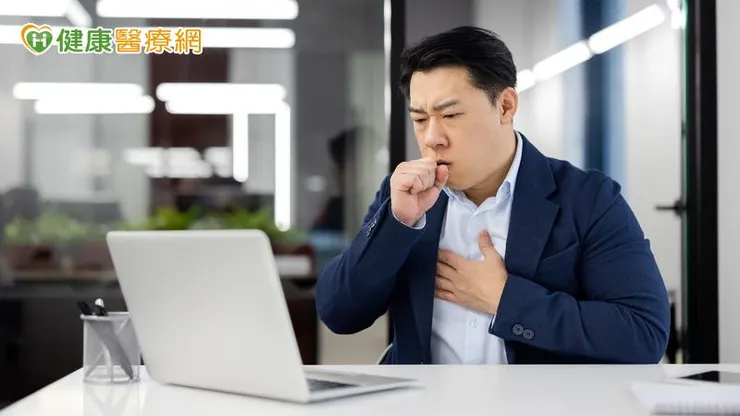 過敏氣喘反覆發作　當心EGPA上身（圖／shutterstock）