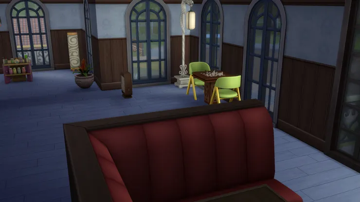 我特意開這麼多窗戶,令屋內自然光充足,還能在美景陪伴下看電視或下棋。