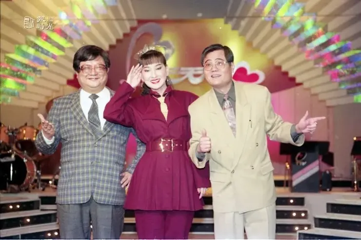 呃，想要天天開心，那別進股市