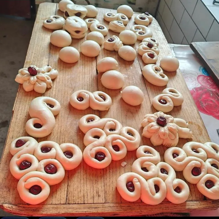 圖片來自網絡。春節花饅頭。