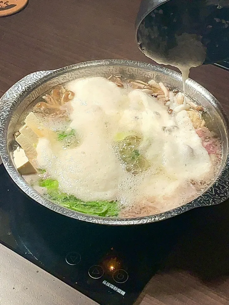 食記鍋物幸ちゃん台北日式精緻鍋物新開幕,日本福岡人氣特色