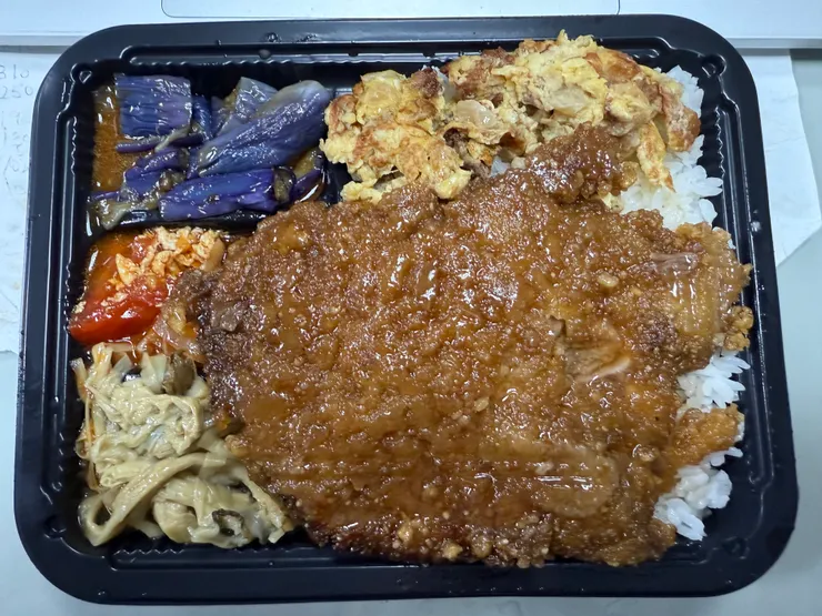 2025/10/27 滷排骨飯
