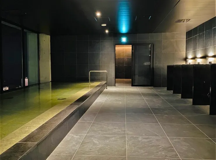 圖片來源：booking官網（右邊👉是洗澡的小隔間）