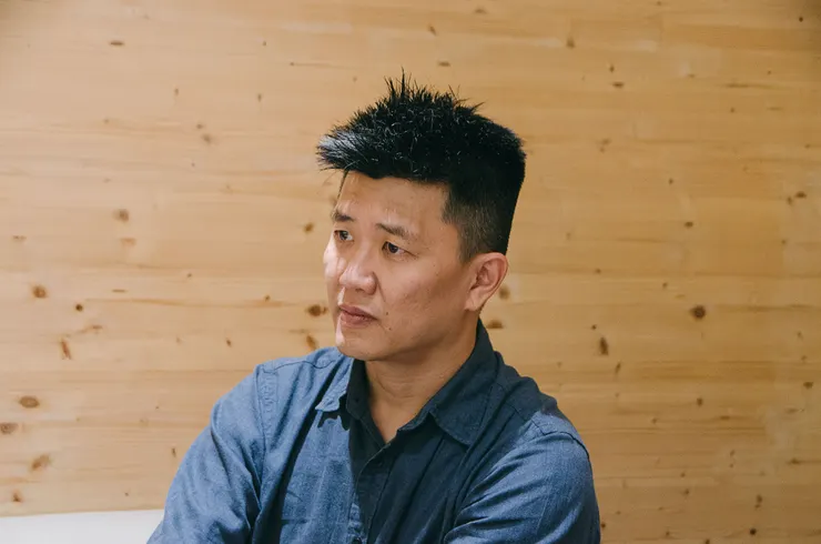 《人生海海》導演廖克發 ╳ 演員陳雪甄專訪。/攝影:ioauue