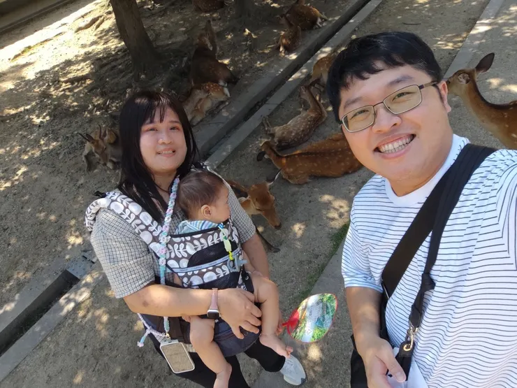 連鹿都要躲太陽😅